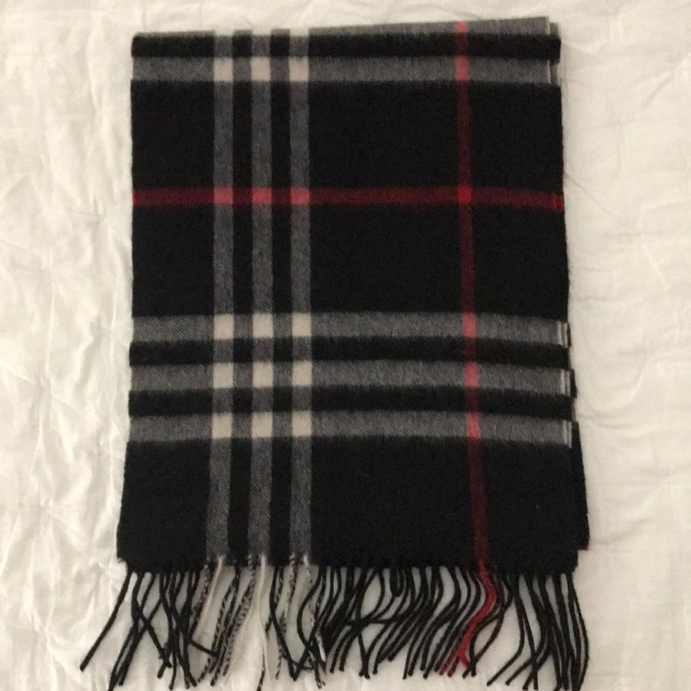 Burberry Plaid Scarff